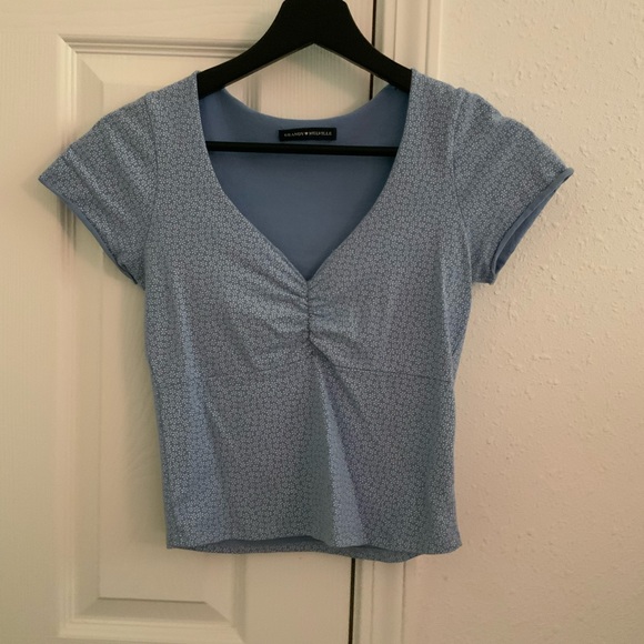 Brandy Melville Tops Brandy Melville Floral Gina Top Poshmark